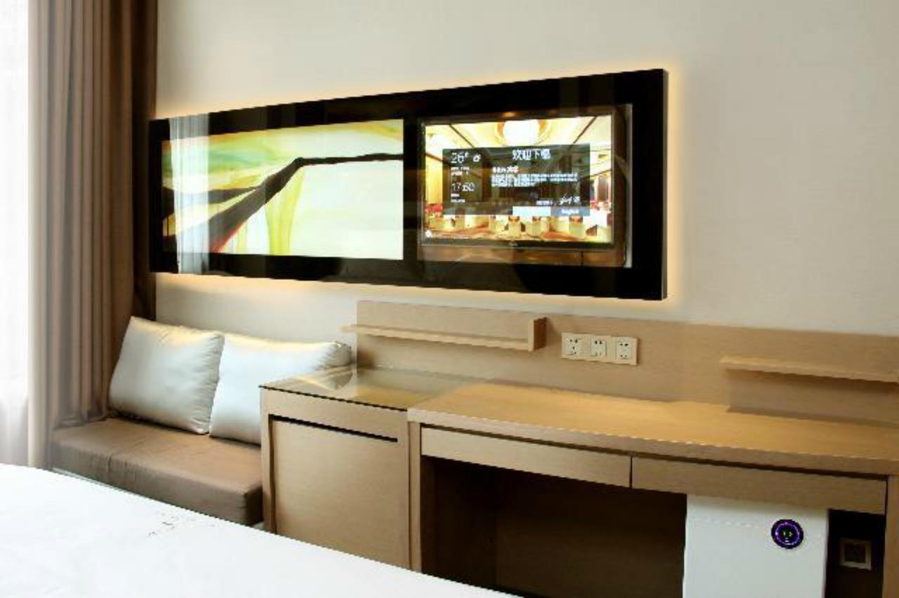 Lavande Hotel Zhuhai Gongbei Port Square Екстер'єр фото