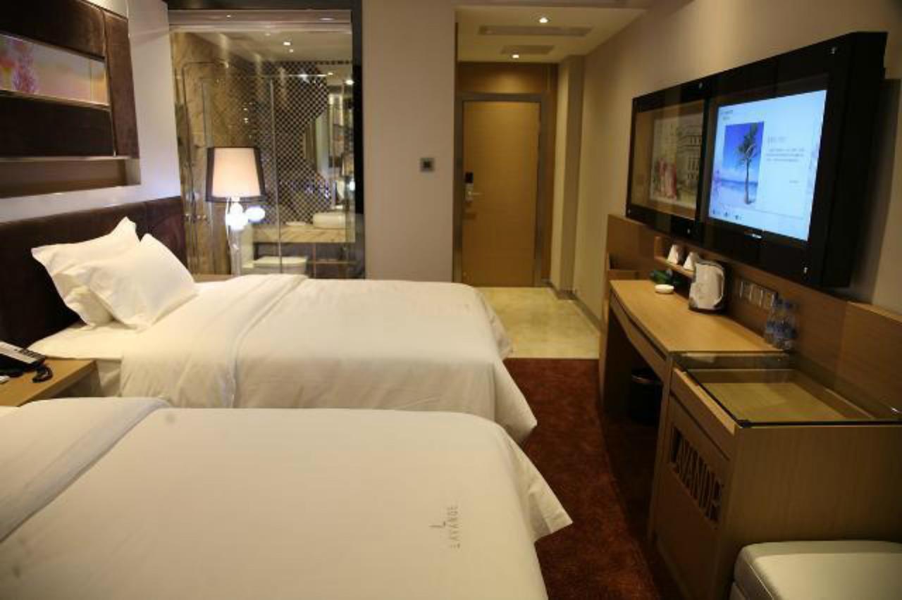 Lavande Hotel Zhuhai Gongbei Port Square Екстер'єр фото