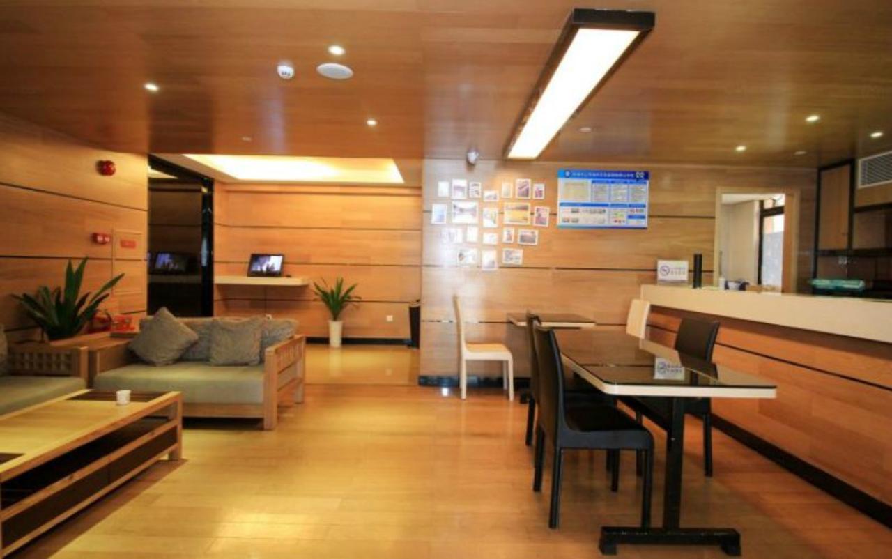 Lavande Hotel Zhuhai Gongbei Port Square Екстер'єр фото